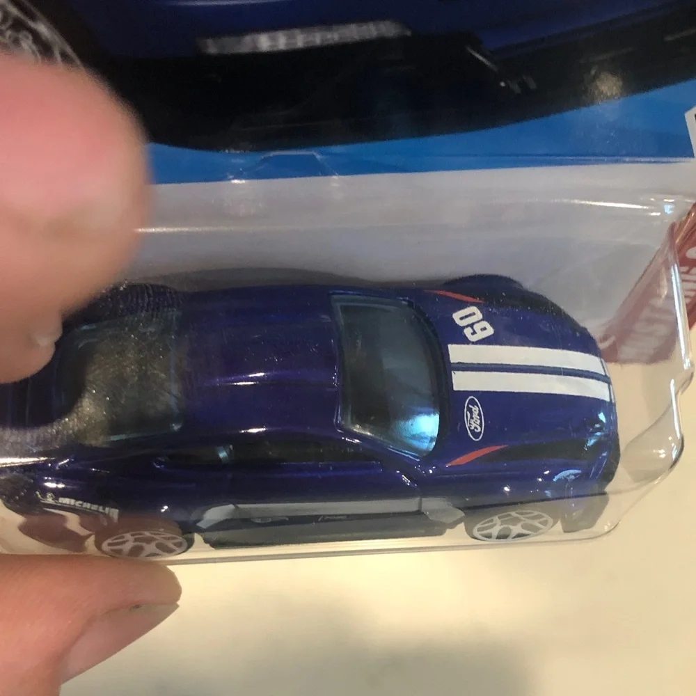 Custom '18 Ford Mustang GT - Blue